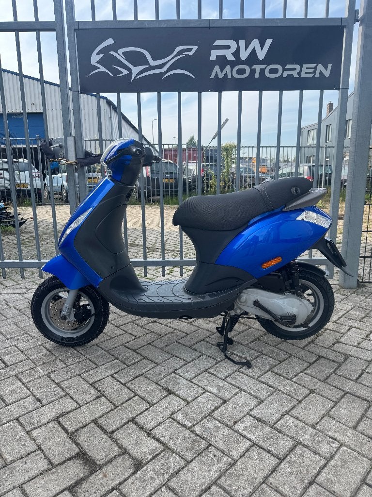 Piaggio Zip 50cc 2t, Fietsen en Brommers, Ophalen, Tweetakt, Piaggio, .