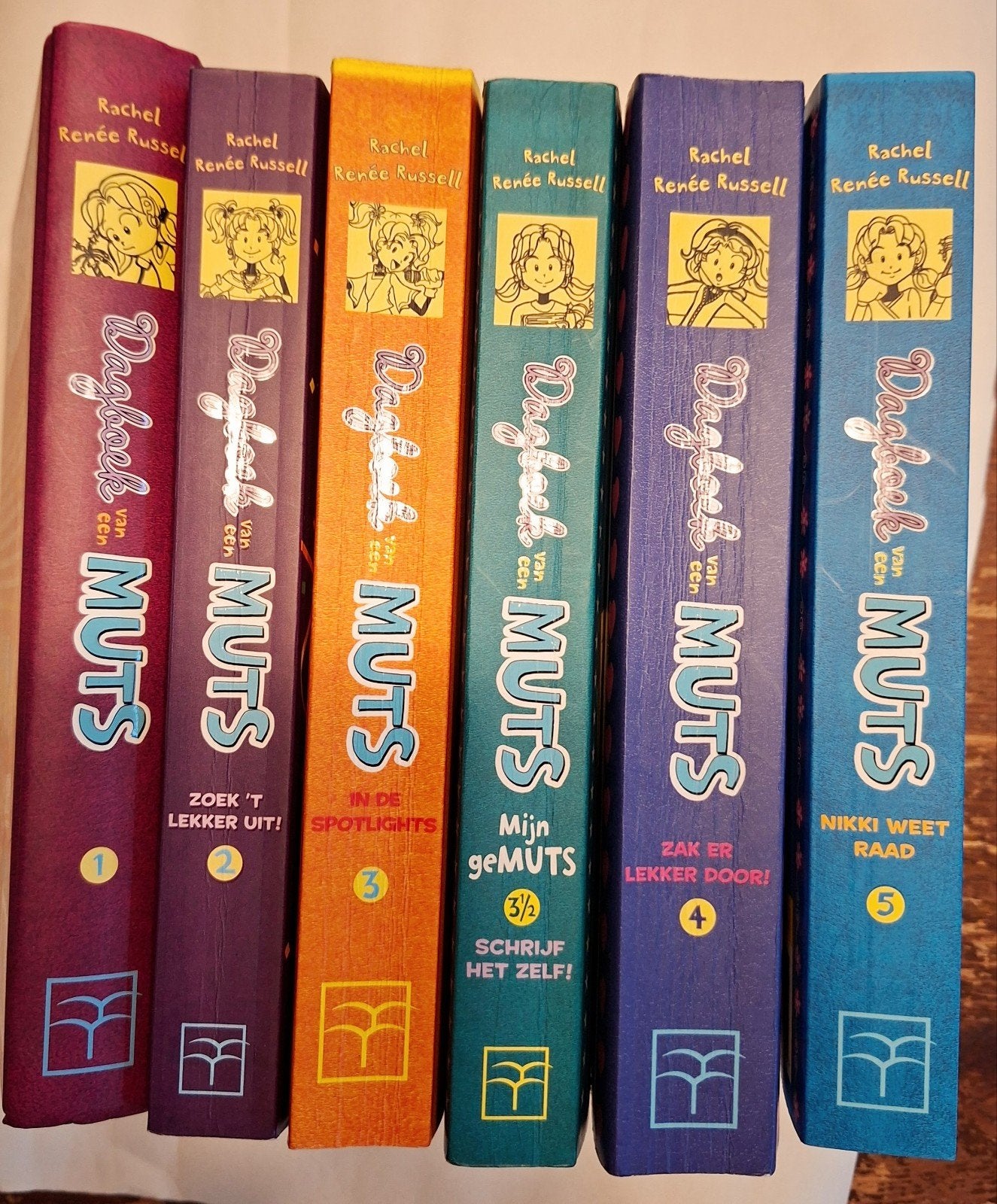 Dagboek van een muts (6 boeken), Rachel Renée Russell, Ophalen of Verzenden, Zo goed als nieuw, Fictie