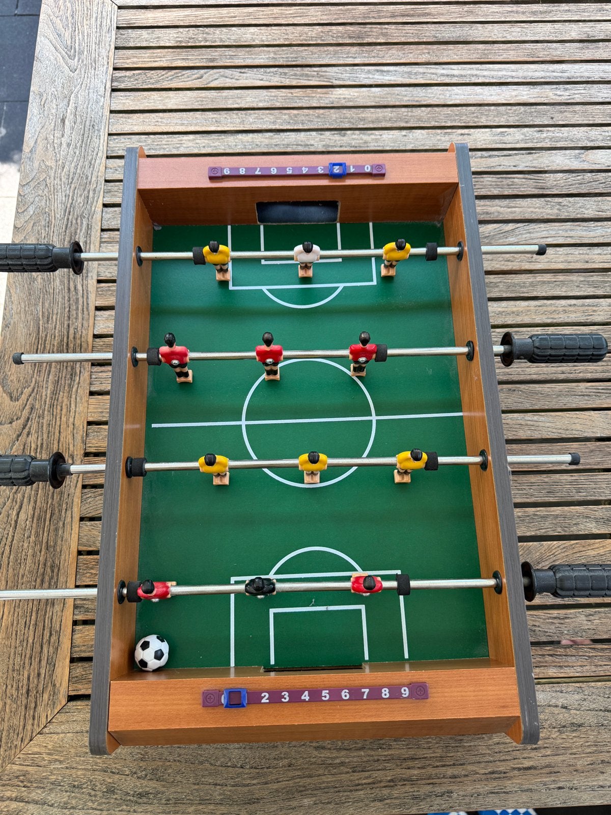 Mini tafelvoetbal, Ophalen, Zo goed als nieuw