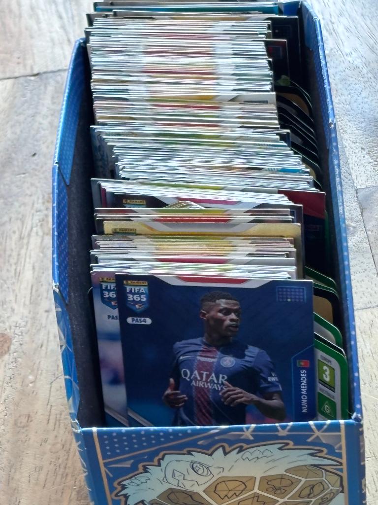 FIFA 365 Adrenalyn XL 2026 kaarten ruilen / dubbelen te koop, Hobby en Vrije tijd, Stickers en Plaatjes, Ophalen of Verzenden