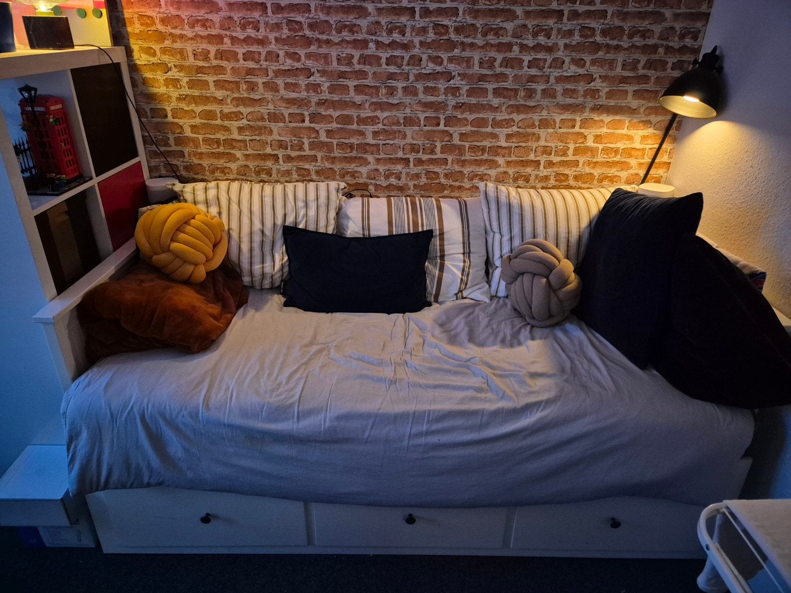 Ikea Hemnes 1 - 2 persoons bedbank, Ophalen, Eenpersoons, Wit, Zo goed als nieuw