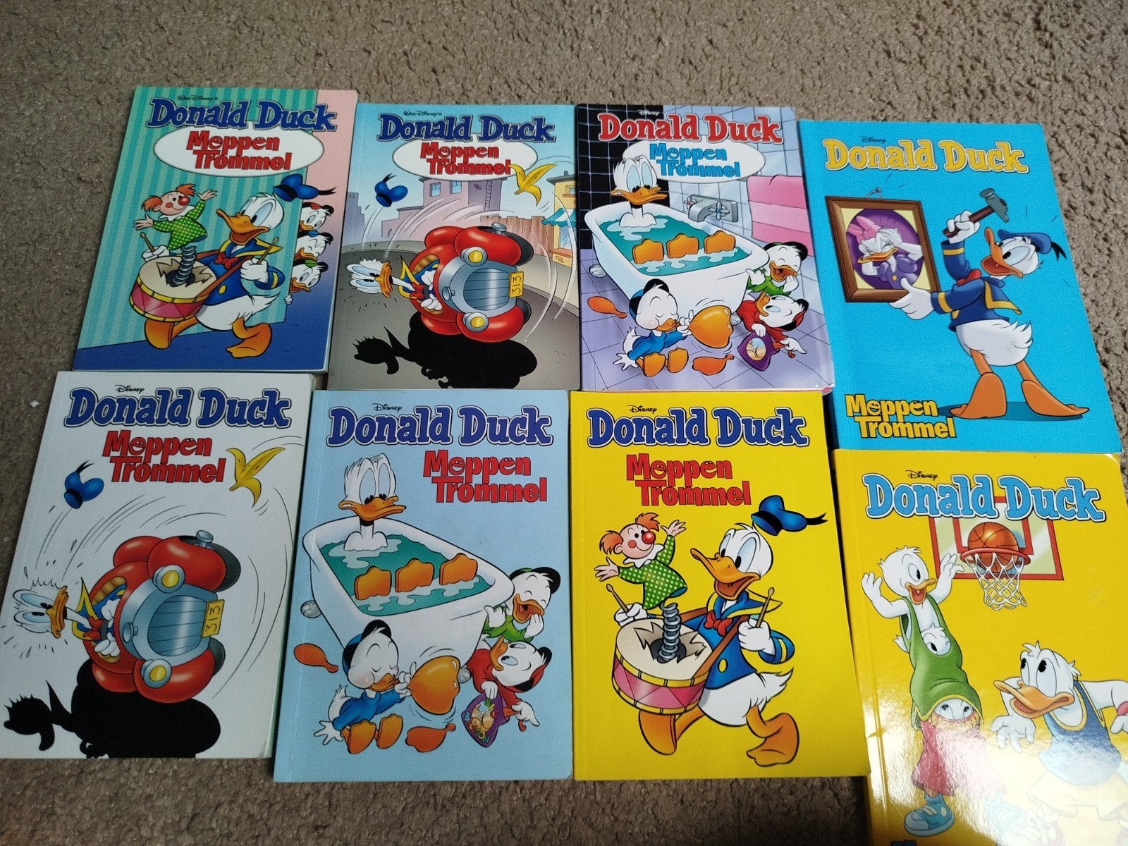 Donald Duck moppentrommel 3 voor eur 5,00, Gelezen, Europa, Ophalen of Verzenden, Meerdere comics