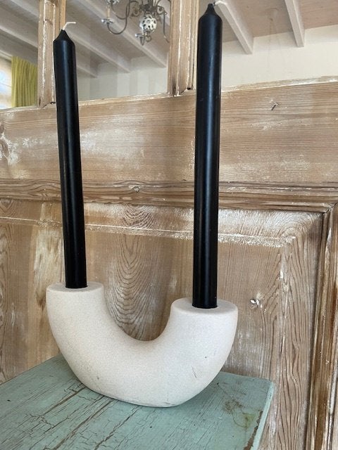 Witte design kandelaar. Twee armig. Ruw wit aardewerk., Huis en Inrichting, Wit, Zo goed als nieuw, Ophalen, 10 cm