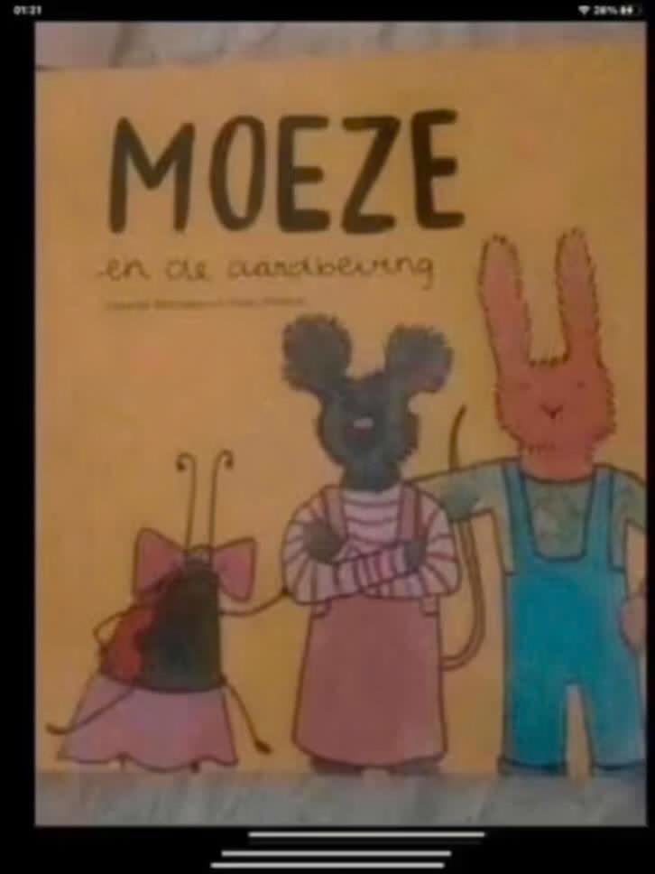 Moeze, Verzenden, Fictie algemeen