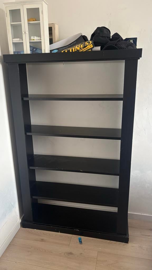 Zwarte Boekenkast - Zo goed als nieuw, Met plank(en), Zo goed als nieuw, 150 tot 200 cm, 25 tot 50 cm