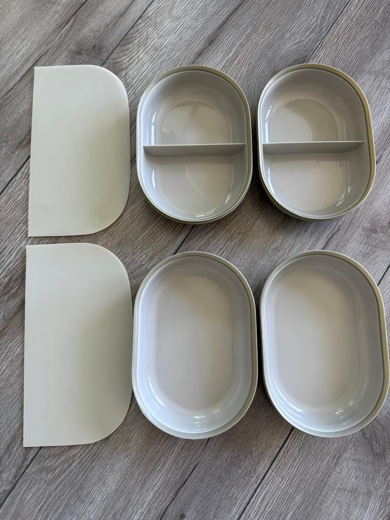 Surefeed bakjes en matjes, Ophalen of Verzenden, Zo goed als nieuw