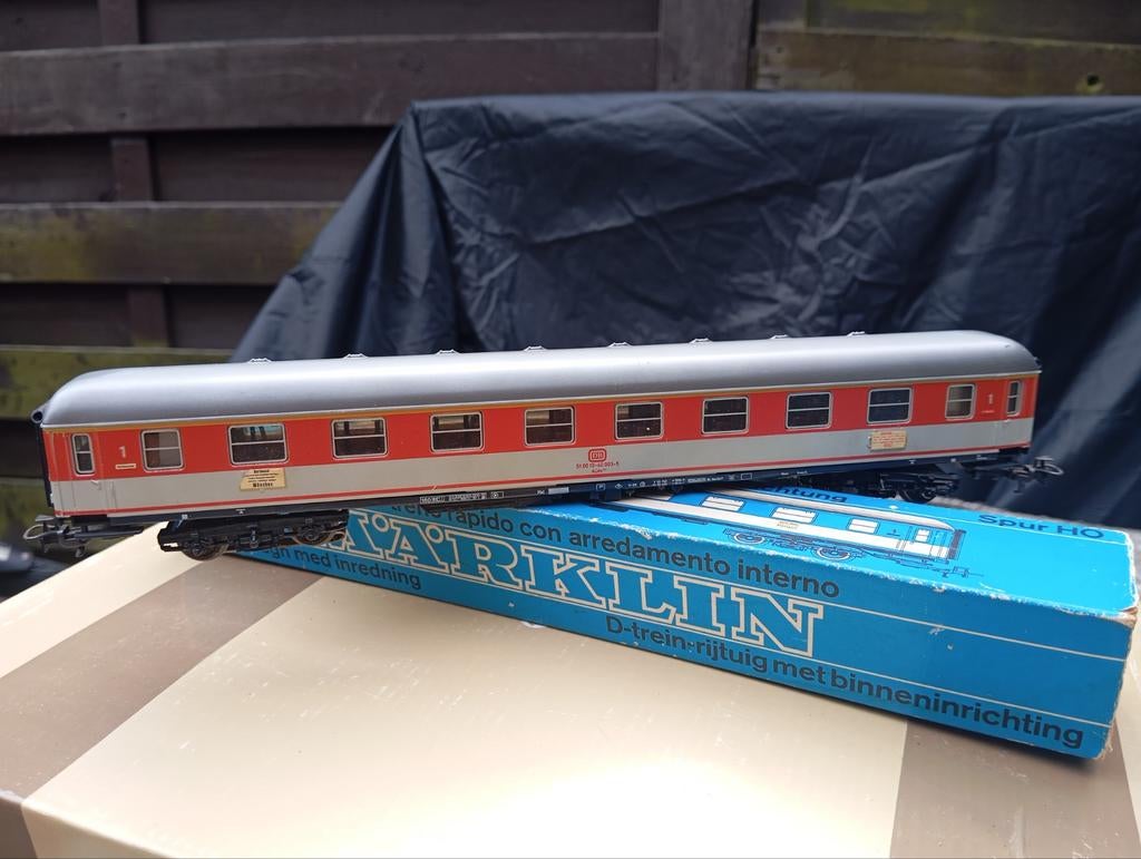 Märklin HO D-trein rijtuig met binnenverlichting, Wisselstroom, Gebruikt, Wagon, Ophalen of Verzenden