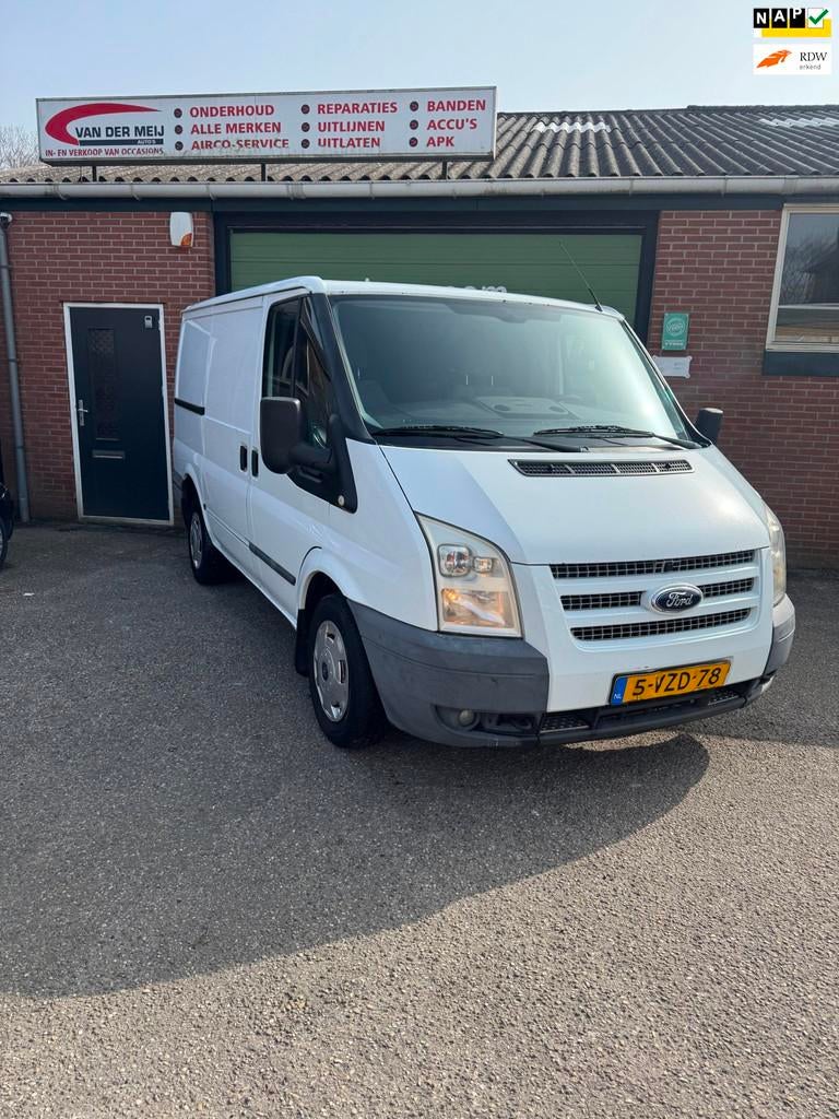 Ford Transit 260S 2.2 TDCI Ambiente, Voorwielaandrijving, Euro 5, 101 pk, Gebruikt