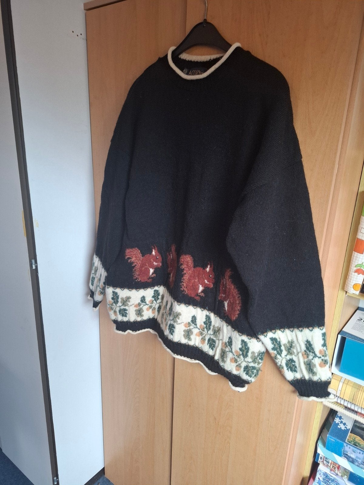 te koop  mooie Engelse trui, Ophalen, Zo goed als nieuw, Maat 46/48 (XL) of groter, Zwart