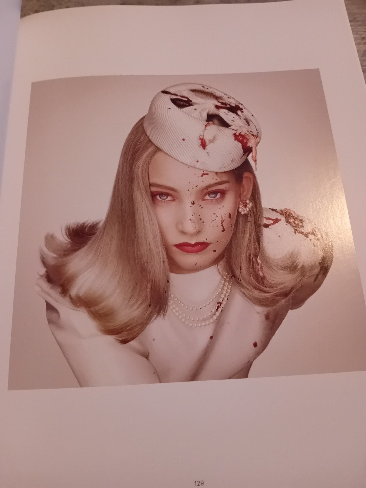Erwin Olaf - I AM - Fotoboek, Ophalen of Verzenden, Zo goed als nieuw, Fotografie algemeen, Erwin Olaf