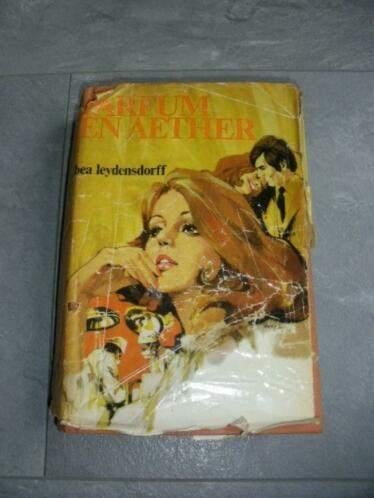 Parfum en Aether - bea Leydensdorff (qwe), Boeken, Romans, Gelezen, Ophalen of Verzenden