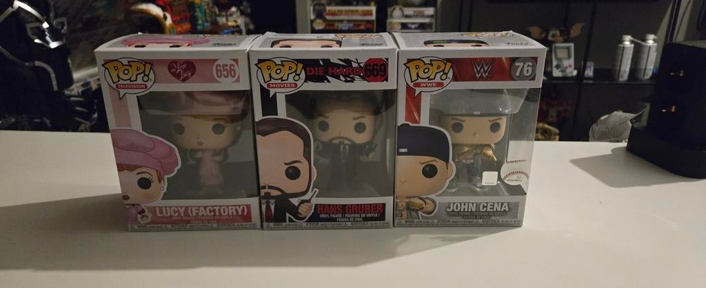 Funko's, Ophalen