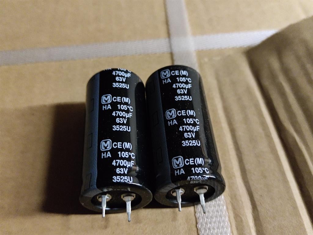 Panasonic 4700uF 63V 105C ECOS1JA472CA meerdere beschikbaar, Ophalen of Verzenden, Nieuw