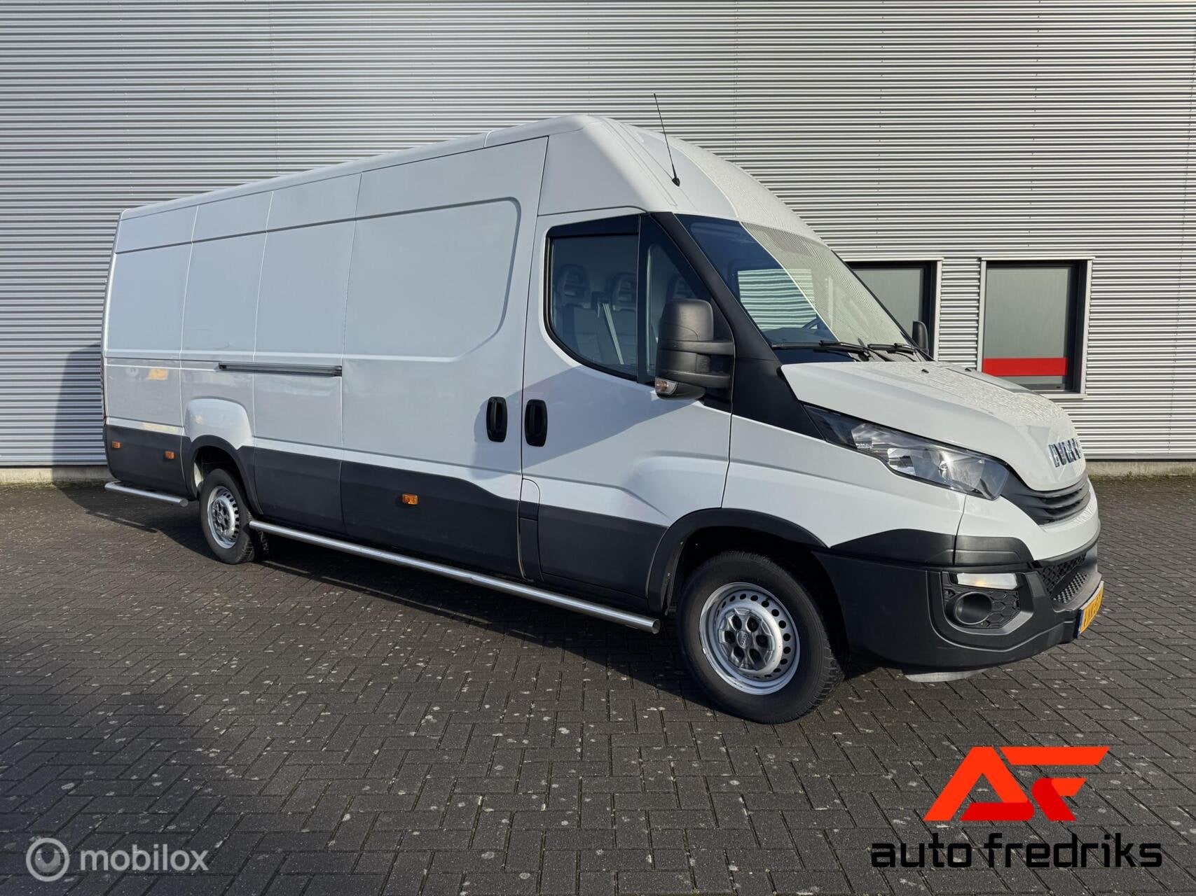 Iveco Daily 35C12V 2.3 410 H2 L4 | Nieuwe Motor |, Automaat, Achterwielaandrijving, Gebruikt, Euro 6