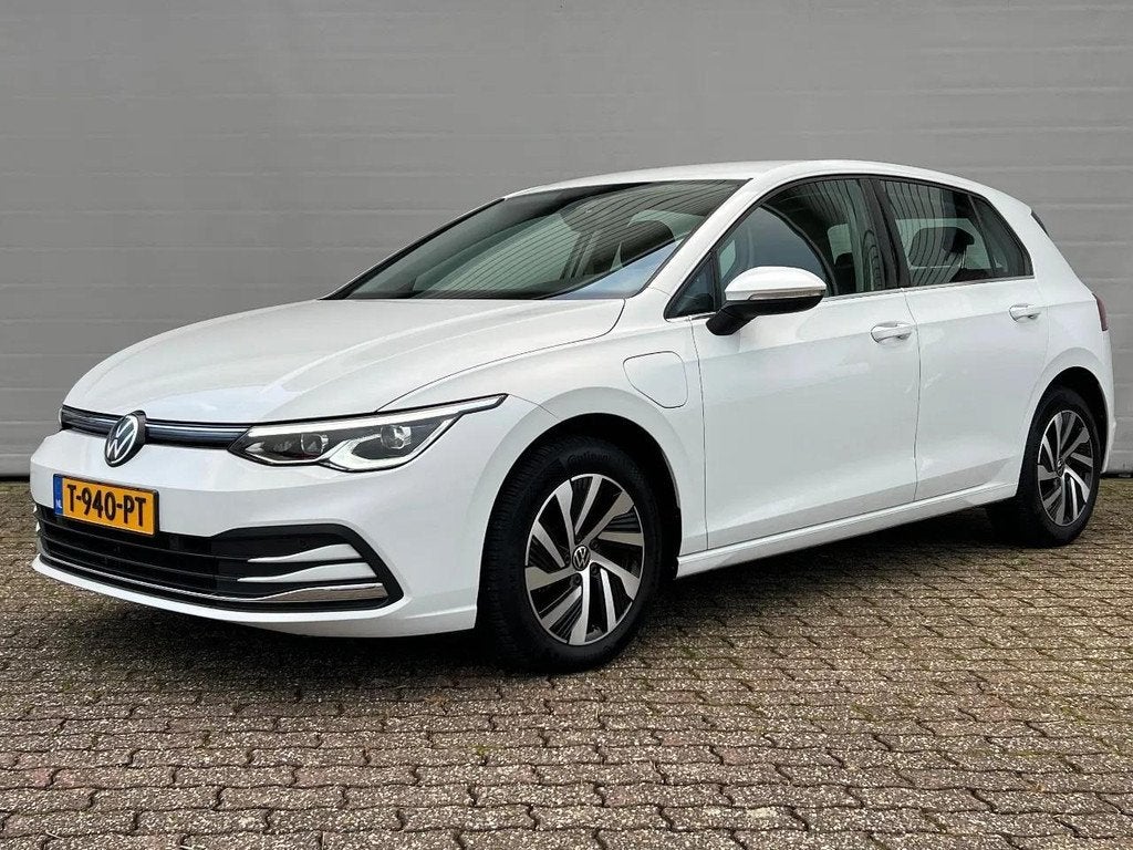 Volkswagen Golf 1.4 eHybrid PHEV 204 PK | SOH 92% | Style |, Auto's, Volkswagen, 1490 kg, Gebruikt, 4 cilinders, Wit