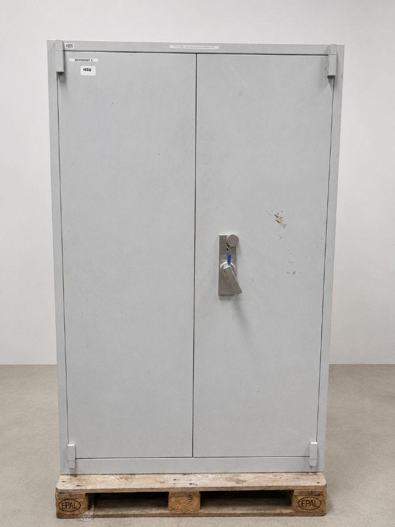 Brandwerende documentenkast / Archiefkast, Ophalen, Overige materialen, Gebruikt, 100 tot 150 cm