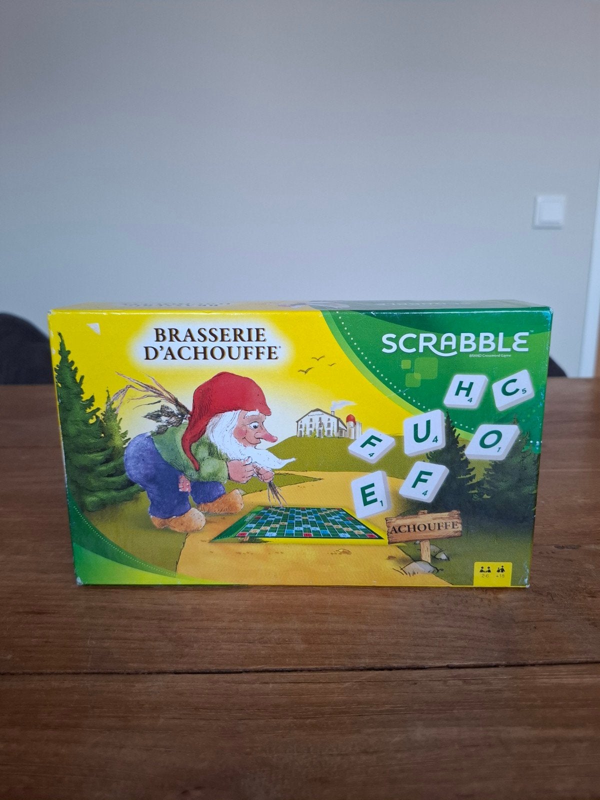 Scrabble Brasserie d'Achouffe editie - Papieren letters, Hobby en Vrije tijd, Gezelschapsspellen | Bordspellen, Drie of vier spelers