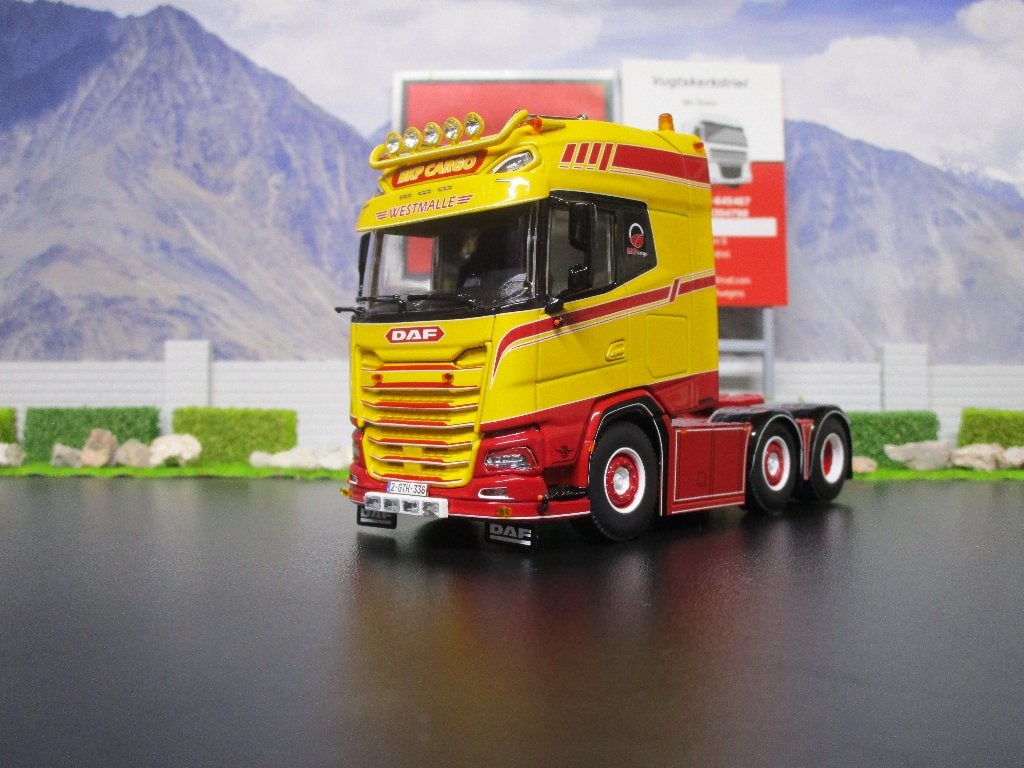 wsi 01-5215 bkp cargo daf xg+ 6x2 twin steer