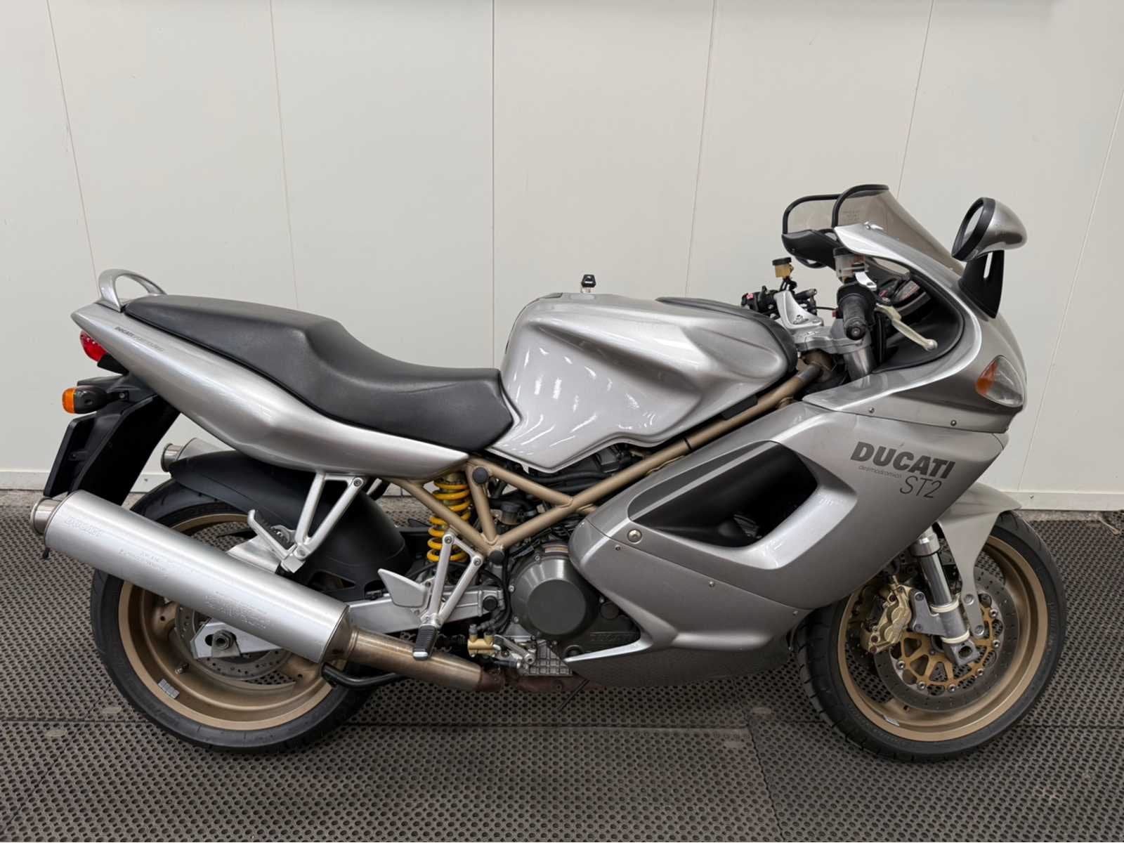 Ducati - Tour - ST 2 - Motorfiets - 2001, Motoren, Motoren | Ducati, Bedrijf, Overig