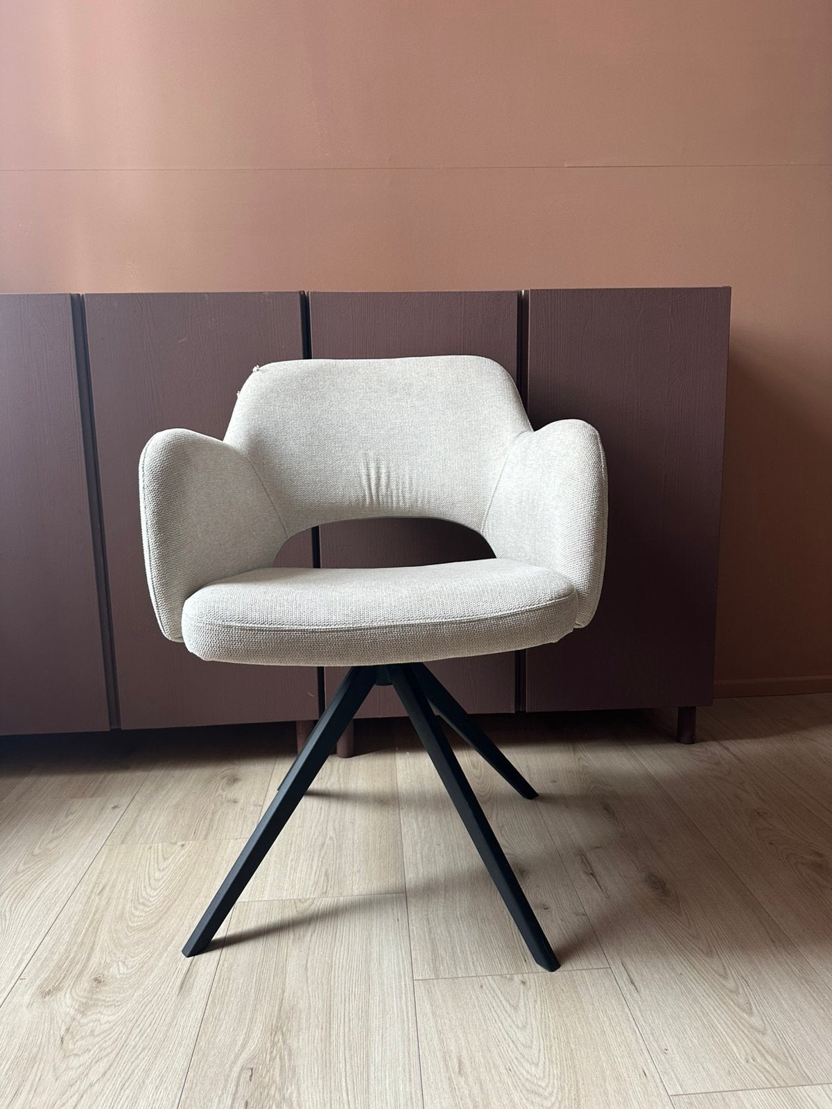 HelloChair Joss, Ophalen, Zo goed als nieuw, Stof, Minder dan 50 cm
