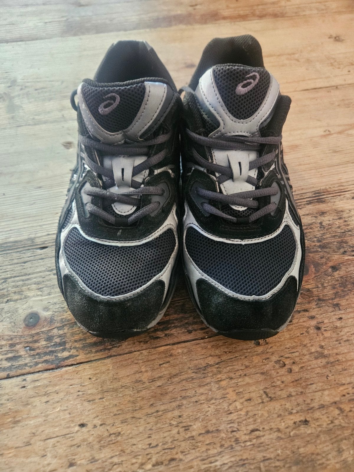 Asics Tiger sneakers - Maat 45 - Zwart met zilver, Kleding | Heren, Asics Tiger, Zwart, Ophalen of Verzenden, Sneakers of Gympen