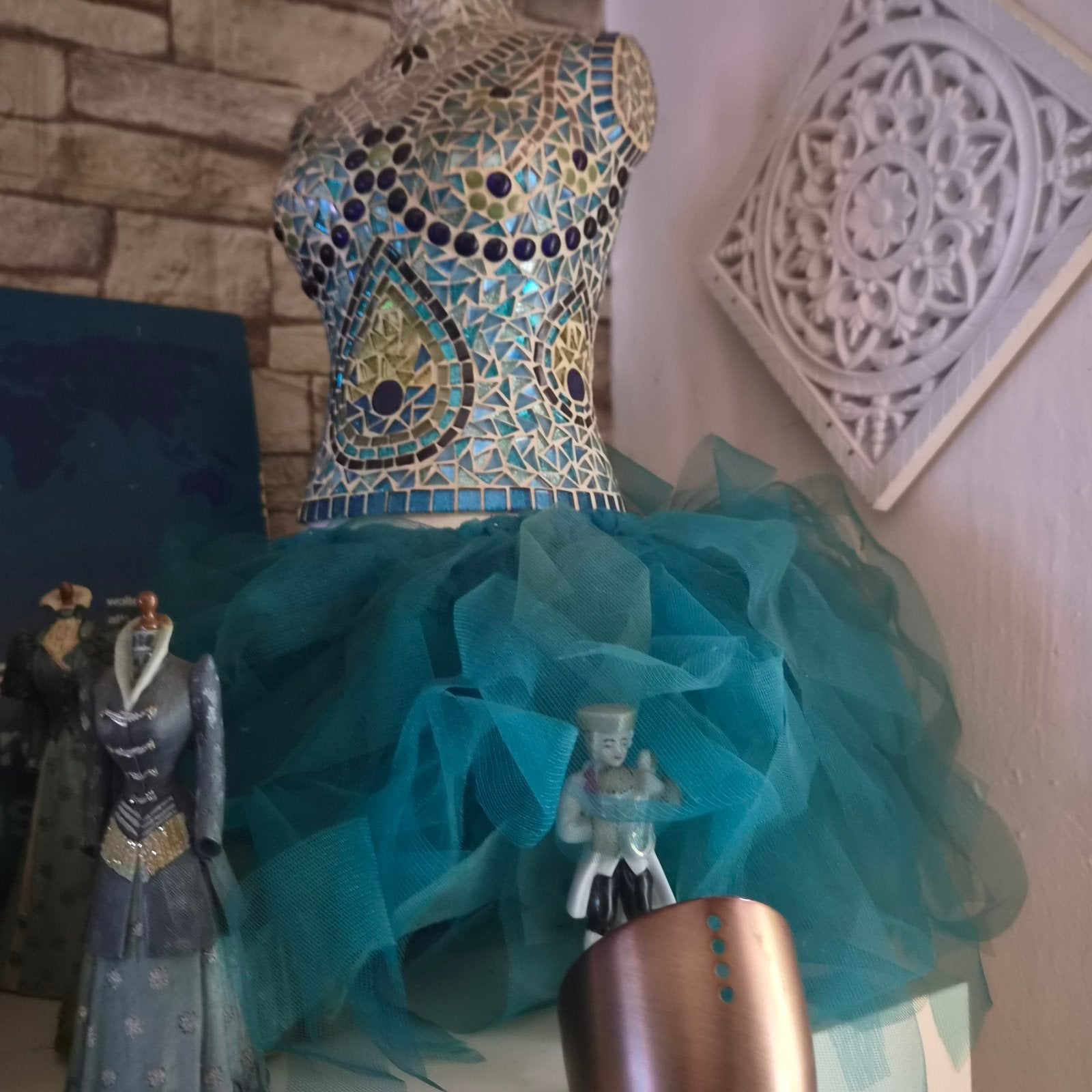 Decoratieve paspop met mozaïek en tule rok, Ophalen of Verzenden