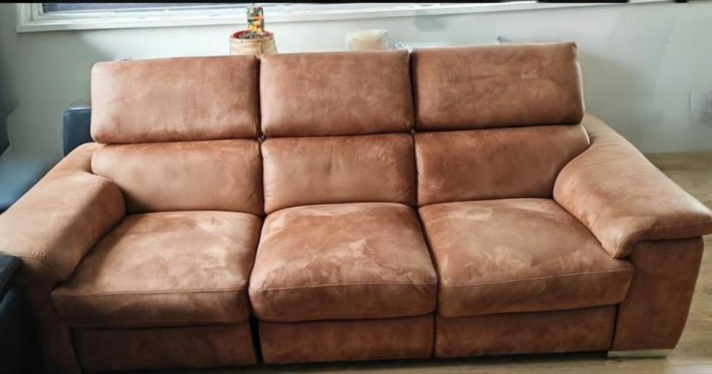Comfortabele 3-zitsbank met relaxfunctie, Huis en Inrichting, Ophalen, Gebruikt, 75 tot 100 cm