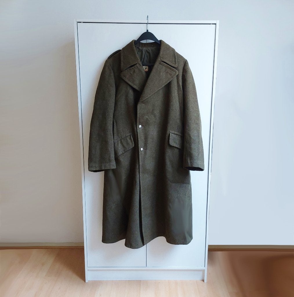 militaire overjas motecht door mitin jaren 40 NL leger, Ophalen of Verzenden, Landmacht, Nederland, Kleding of Schoenen