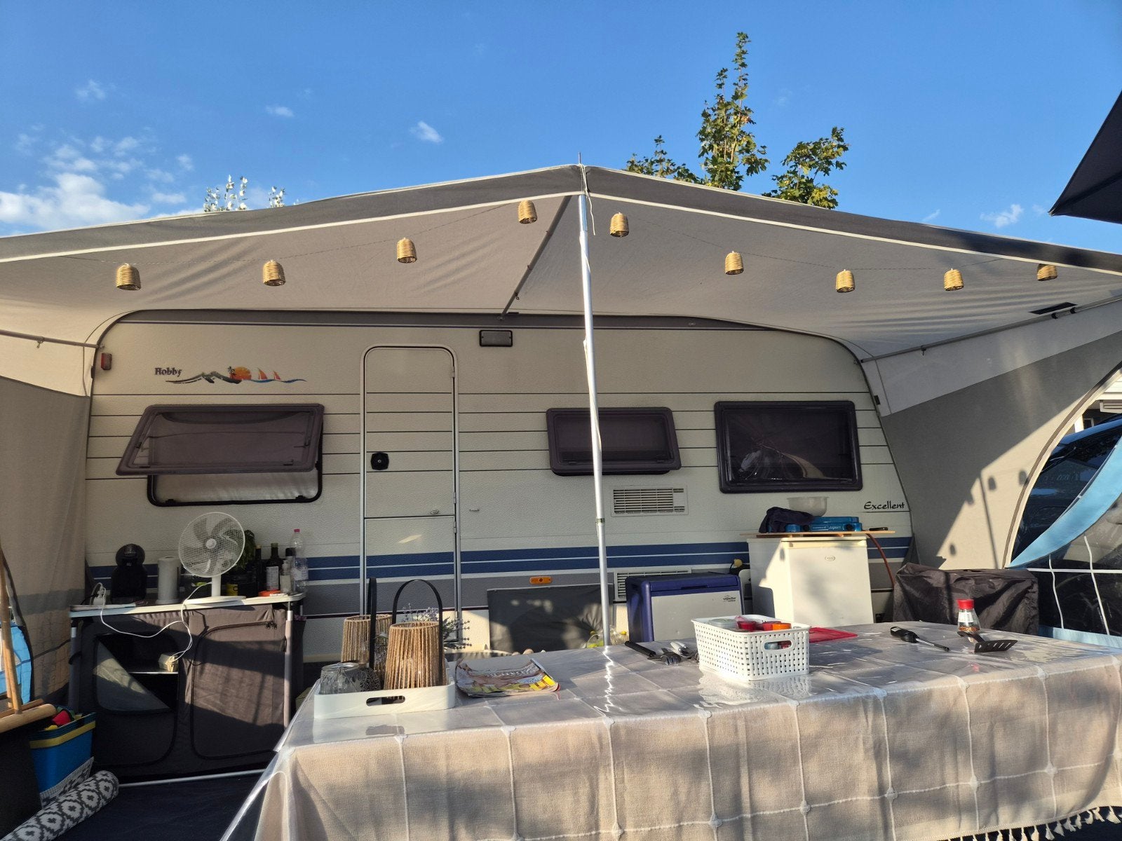 Hobby Excellent 470 UF - 1997 - Met Reich Mover en Voortent, Caravans en Kamperen, Particulier