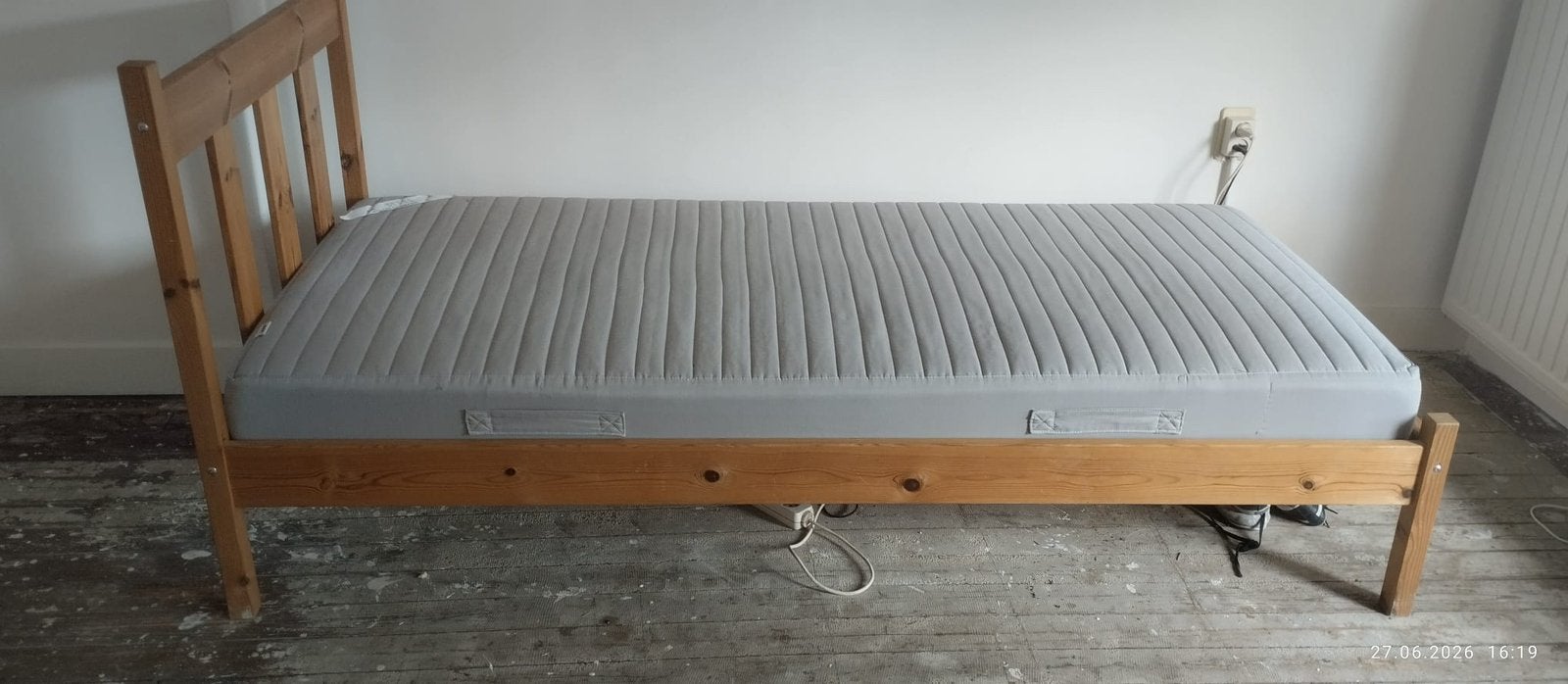 1-persoonsbed te koop Z.G.A.N., Ophalen, 90 cm, Eenpersoons, Zo goed als nieuw
