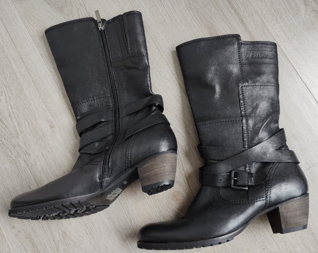 FOOTNOTES Zwarte, Leren Laarzen maat 40,5, Kleding | Dames, Schoenen, Hoge laarzen, Zwart, Ophalen of Verzenden, Zo goed als nieuw