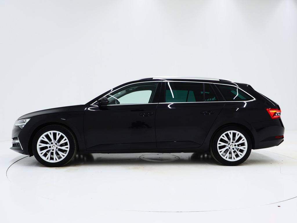 Skoda Superb Combi 1.4 TSI iV 218PK Style | Leder/Alcantara, Gebruikt, 4 cilinders, Automatische klimaatregeling, Zwart