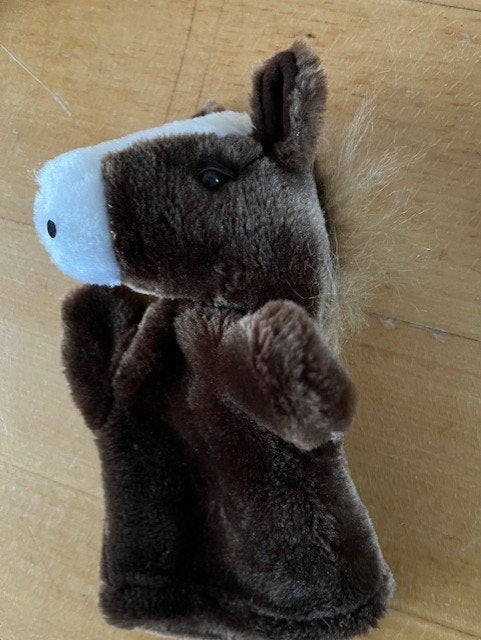 Handpoppen: hond of paard, Ophalen of Verzenden, Zo goed als nieuw, Bruin, Paard