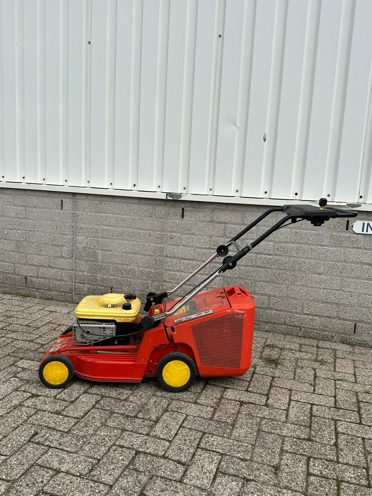 Wolf-Garten TB 42 SM Benzine Grasmaaier, Ophalen, Cirkelmaaier, Gebruikt, Opvangbak