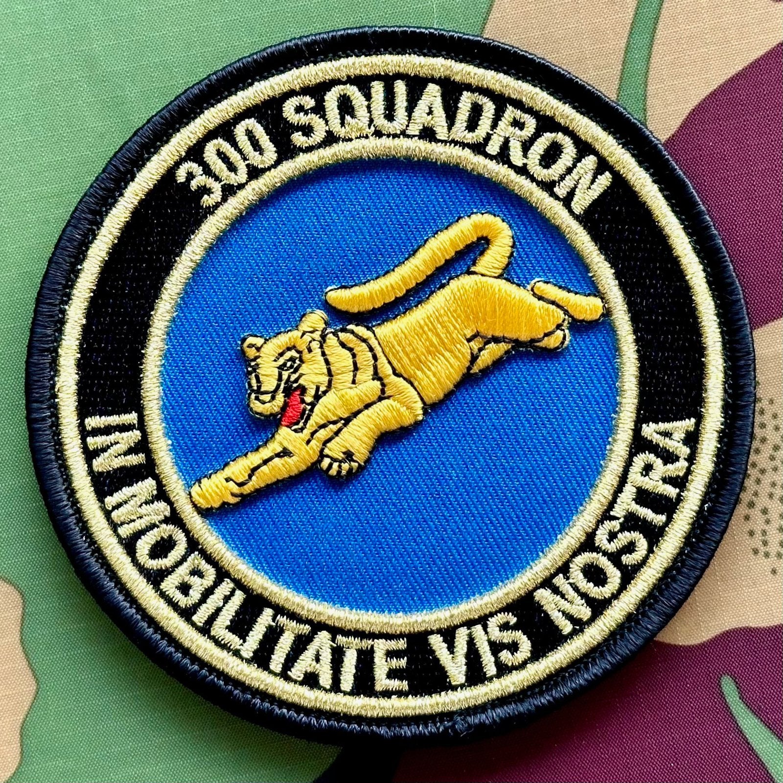 Patch RNLAF 300 SQN, Ophalen of Verzenden, Luchtmacht, Nederland, Embleem of Badge