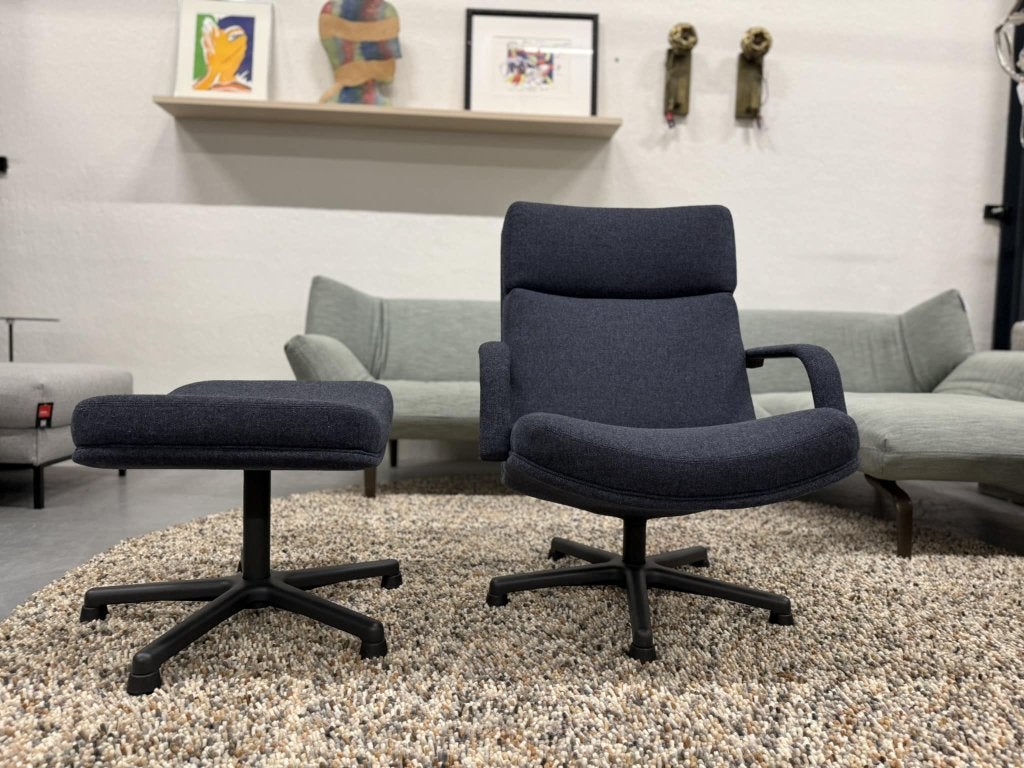 Nieuw Artifort F141 Fauteuil met Poef Blauw stof Design, Huis en Inrichting, Fauteuils, Nieuw, 75 tot 100 cm, Ophalen of Verzenden