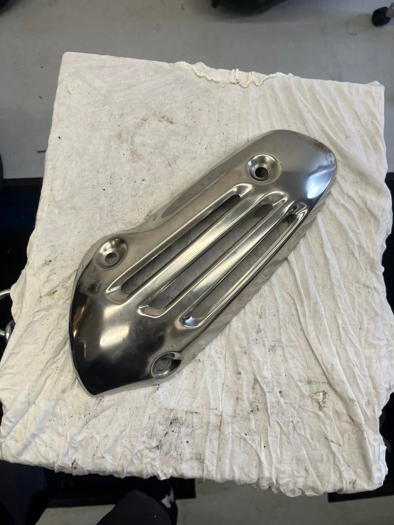 Vespa sprint iget uitlaat hitteschild, Ophalen of Verzenden
