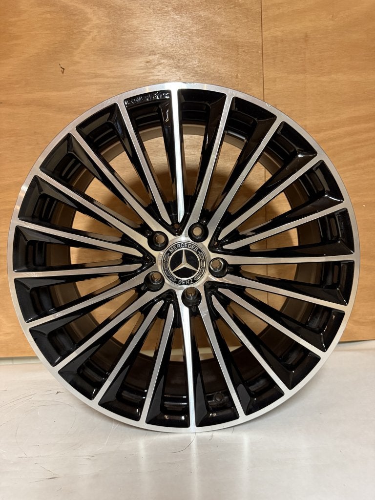 Origineel Mercedes AMG glc x254 c254 velg 20” a2544010800
