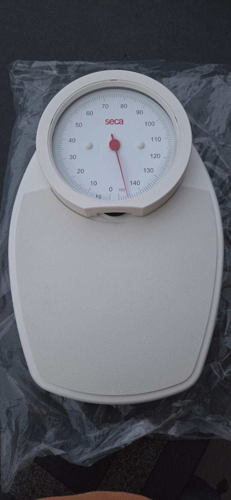 NIEUWE Seca 750 weegschaal., Witgoed en Apparatuur, Weegschalen, Ophalen, Nieuw, Personenweegschaal, 100 kg of meer
