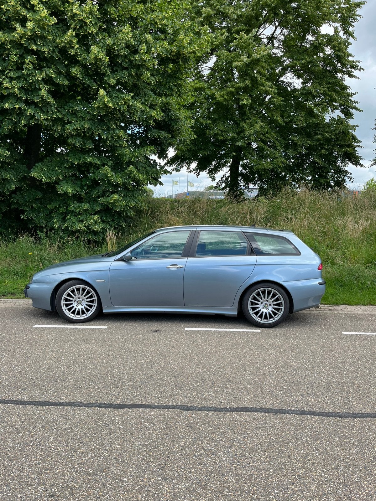 Alfa Romeo 156 SW 2002 Blauw. LPG. UNIEK exemplaar., Auto's, Voorwielaandrijving, Stof, 4 cilinders, Blauw