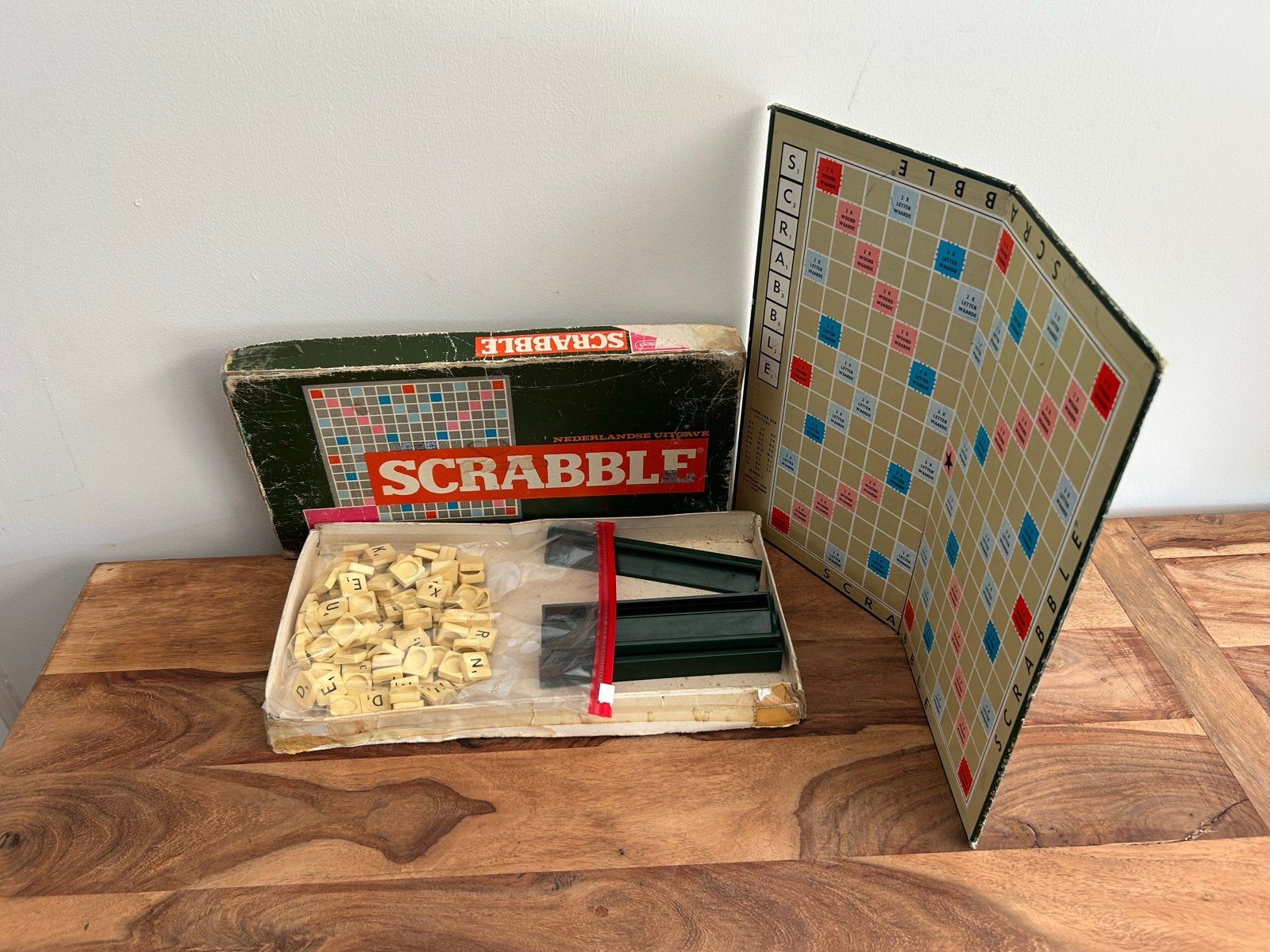 Vintage Scrabble Bordspel - Nederlandse Uitgave, Drie of vier spelers, Ophalen of Verzenden, Gebruikt