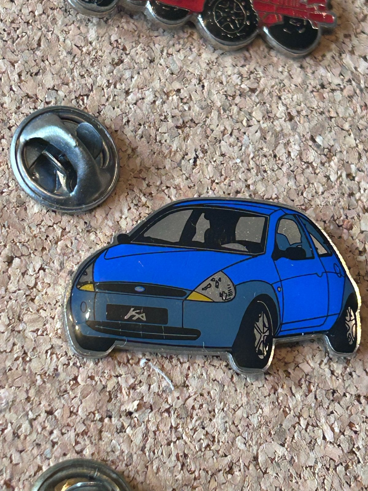Ford Ka Auto Pin - Blauw, Ophalen of Verzenden, Zo goed als nieuw, Transport, Speldje of Pin