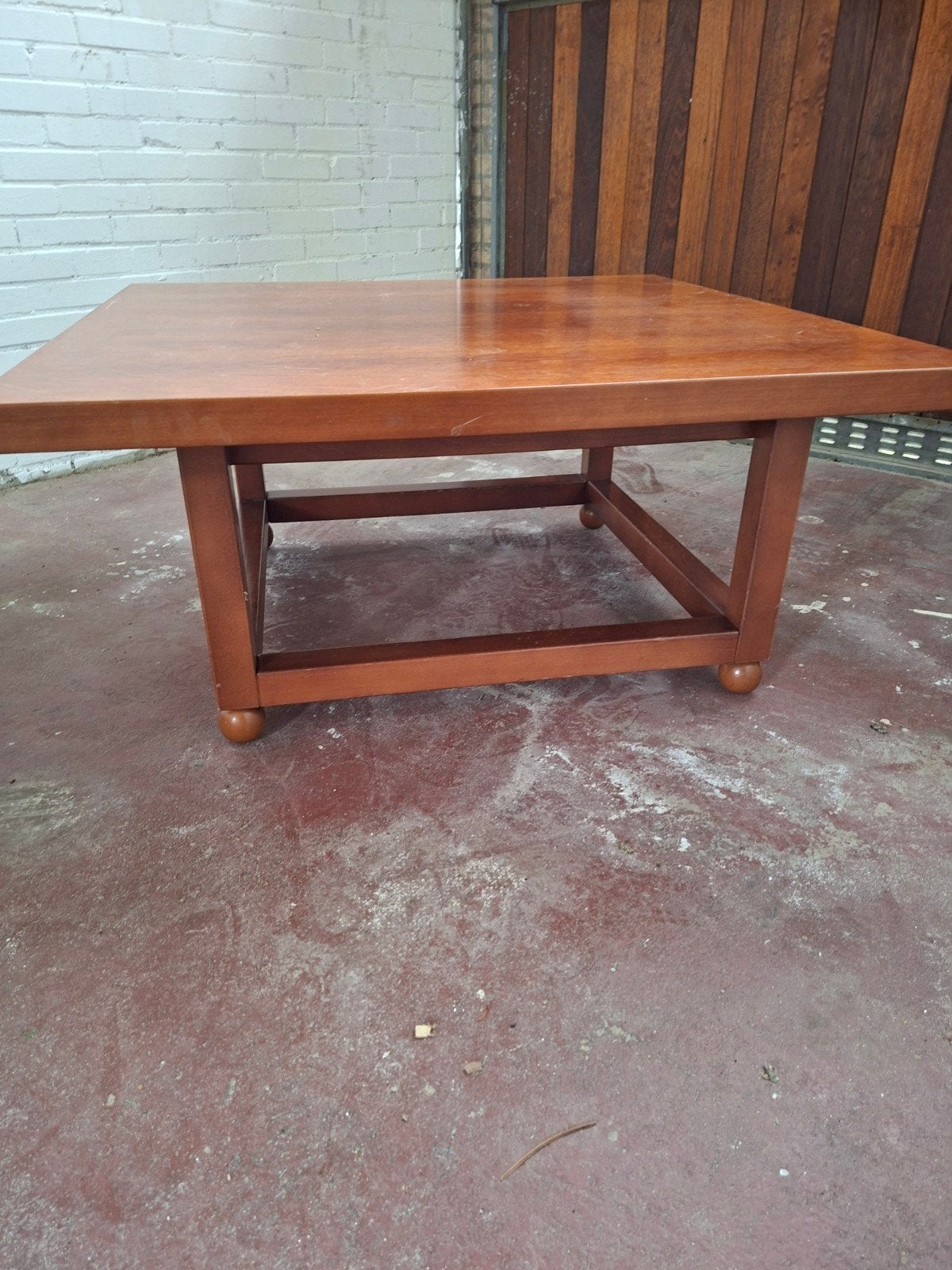 Houten salontafel - vierkant, Ophalen, Gebruikt, 50 tot 100 cm, Klassiek