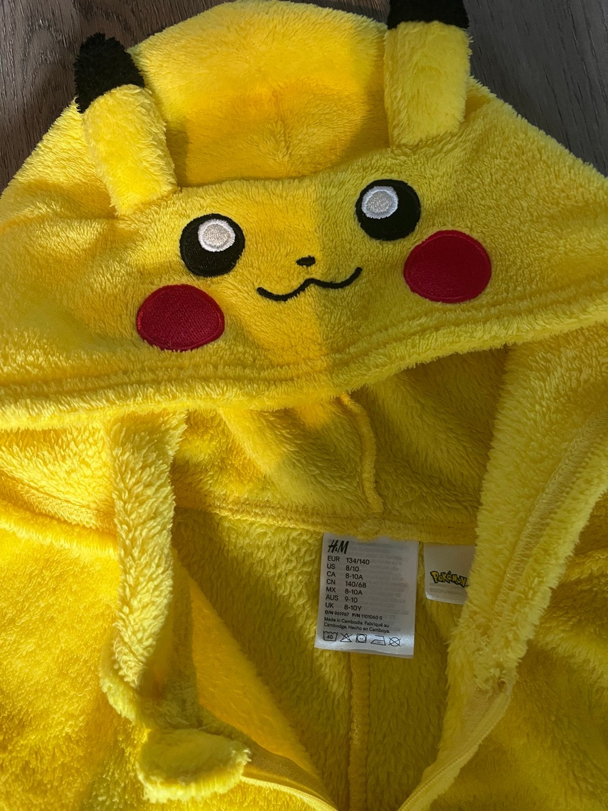 H&M Pikachu Onesie - Maat 134/140, Ophalen of Verzenden, Zo goed als nieuw, Jongen of Meisje, Nacht- of Onderkleding