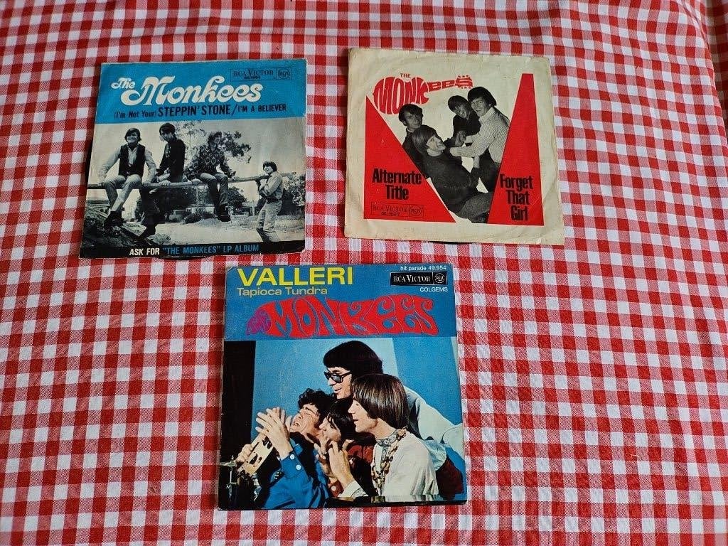 The Monkees 7 Inch I'm a believer, Valeri Forget that Girll, Gebruikt, Pop, Overige typen, Fotohoes