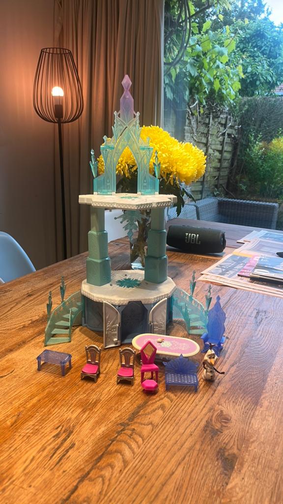 Frozen kasteel met olaf, Ophalen, Zo goed als nieuw, Jongen of Meisje