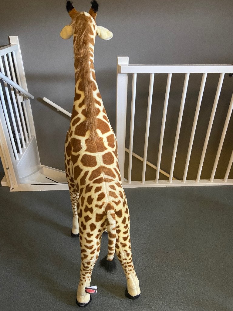 Foto 4 van Melissa & Doug grote levensechte knuffelgiraf – 135 cm