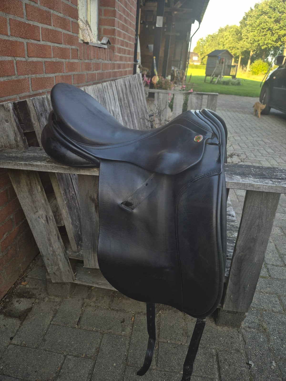 KN Symphonie dressuurzadel 17,5" – MK2 45, Ophalen, L (17.5 inch), Gebruikt, Dressuur