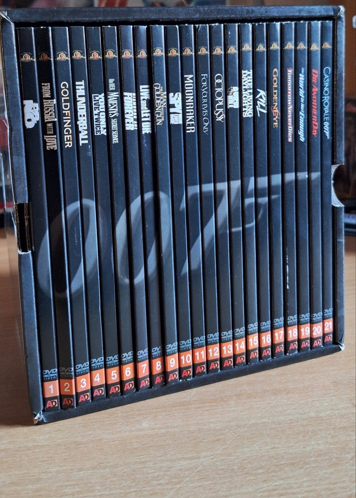 James Bond 007 DVD Boxset - Special Edition (21 films), Engels, Speciale editie, Nederlands, Ophalen of Verzenden