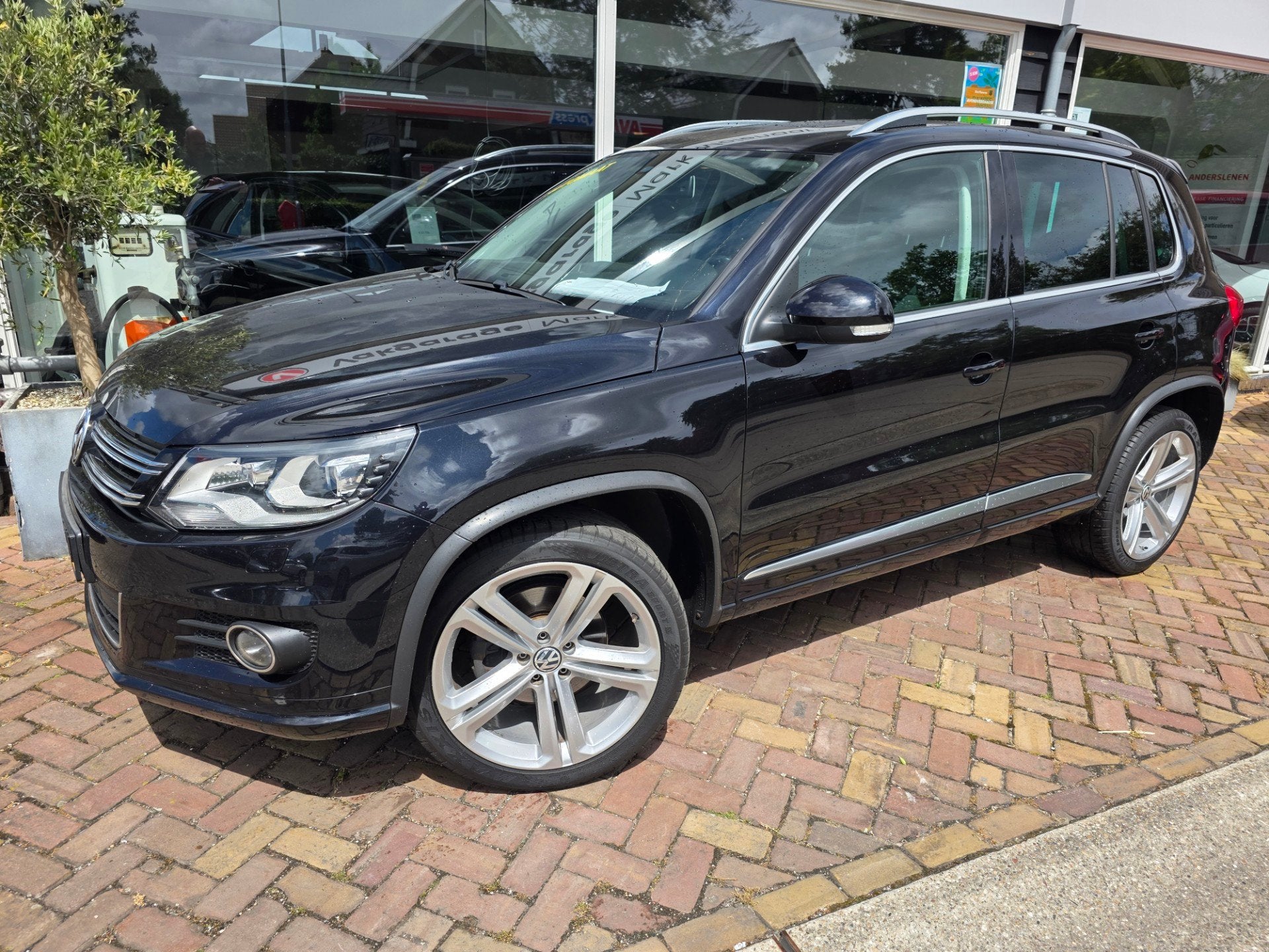 Volkswagen Tiguan 2.0 TSI 4motion R-line Edition, Auto's, Automaat, Gebruikt, 4 cilinders, 1984 cc